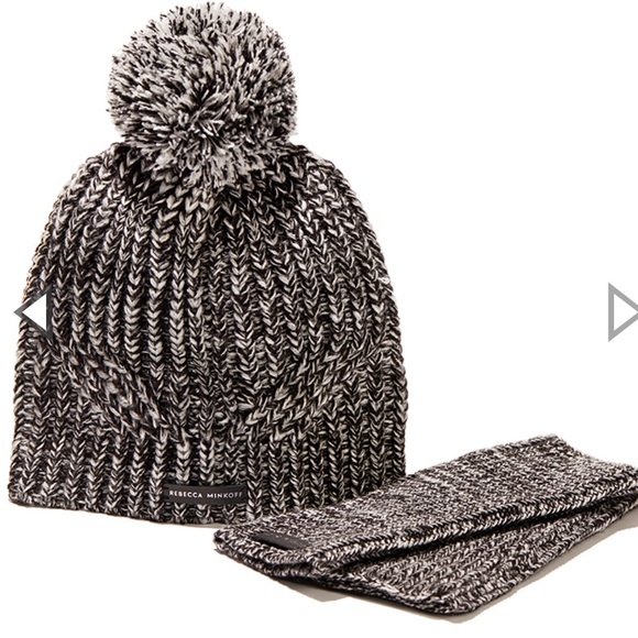 Rebecca Minkoff Accessories - Rebecca Minkoff Hat & Arm Warmer Set